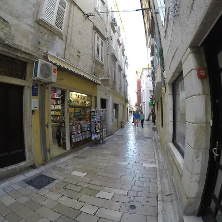 D Room Old Town Center Zadar Exterior foto